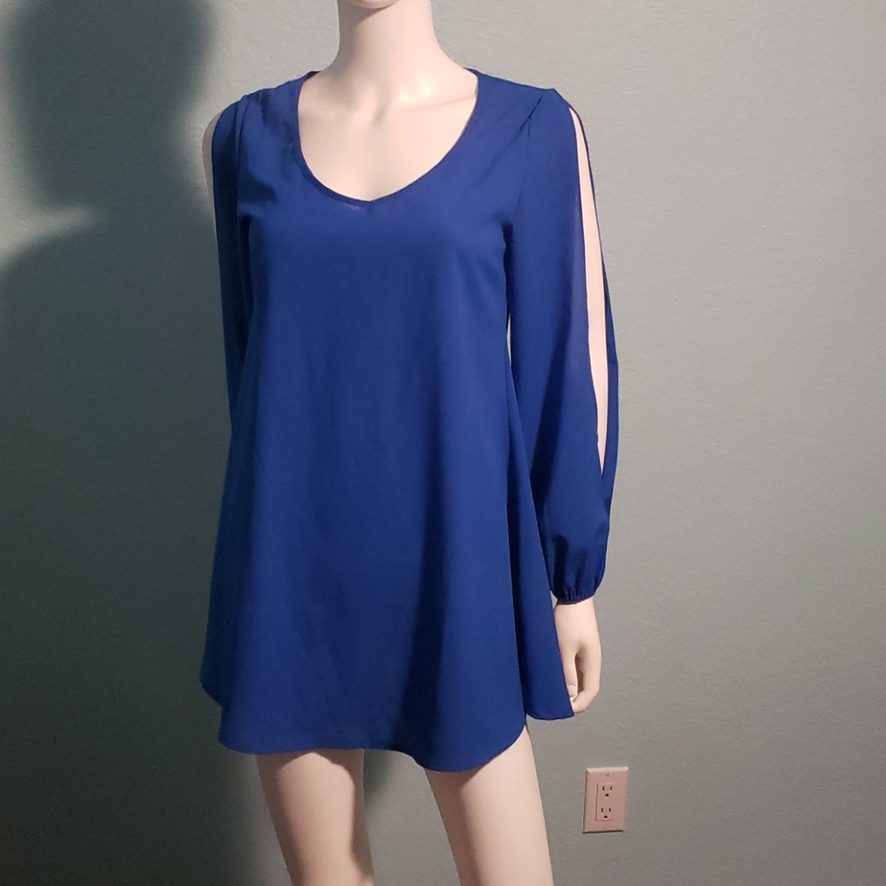 Short sexy dress